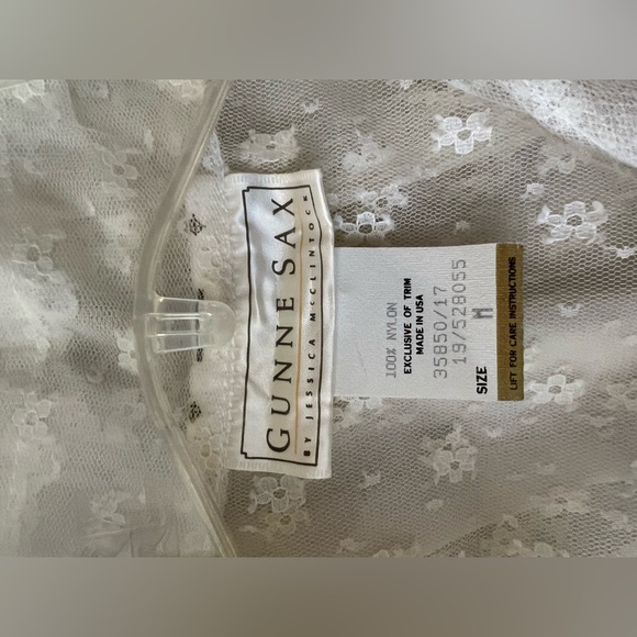 Vintage Gunne Sax 2 piece dress / lace slip and lace peignoir set - Picture 13 of 16